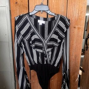 Black stripes onsie- very comfortable